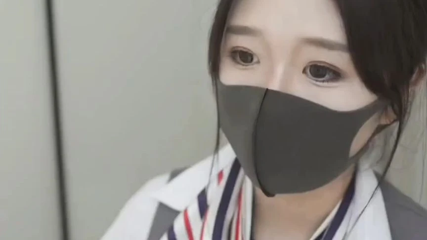 记录生活与兴趣交流的温暖场景